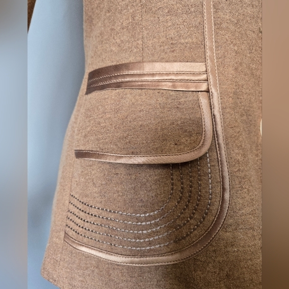 LAURÈL lightweight Wool and Angora Tan Brown Blazer. Size 34/ Small - Picture 4 of 14